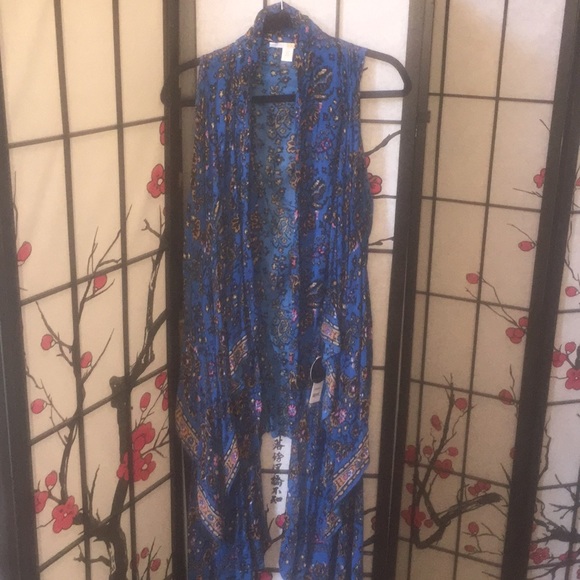 Amuse Society Tops - Amuse Society kimono O/S new w/tags